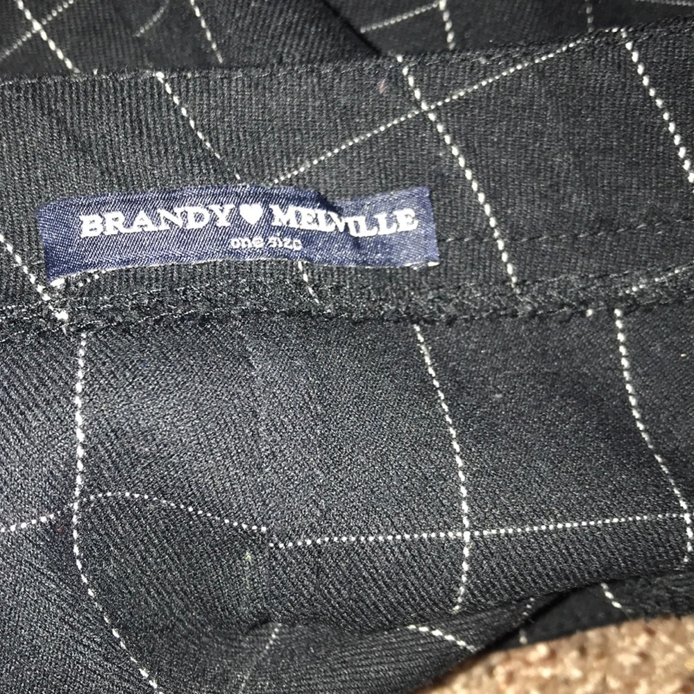 Brandy melville black & white checkered mini skirt - Picture 3 of 3